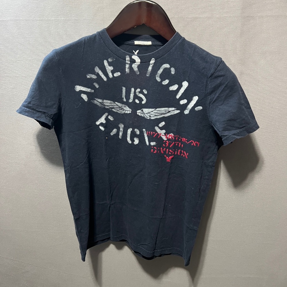 American Eagle Outfitters Mens Navy Blue Graphic T-Shirt Vintage Fit Small
